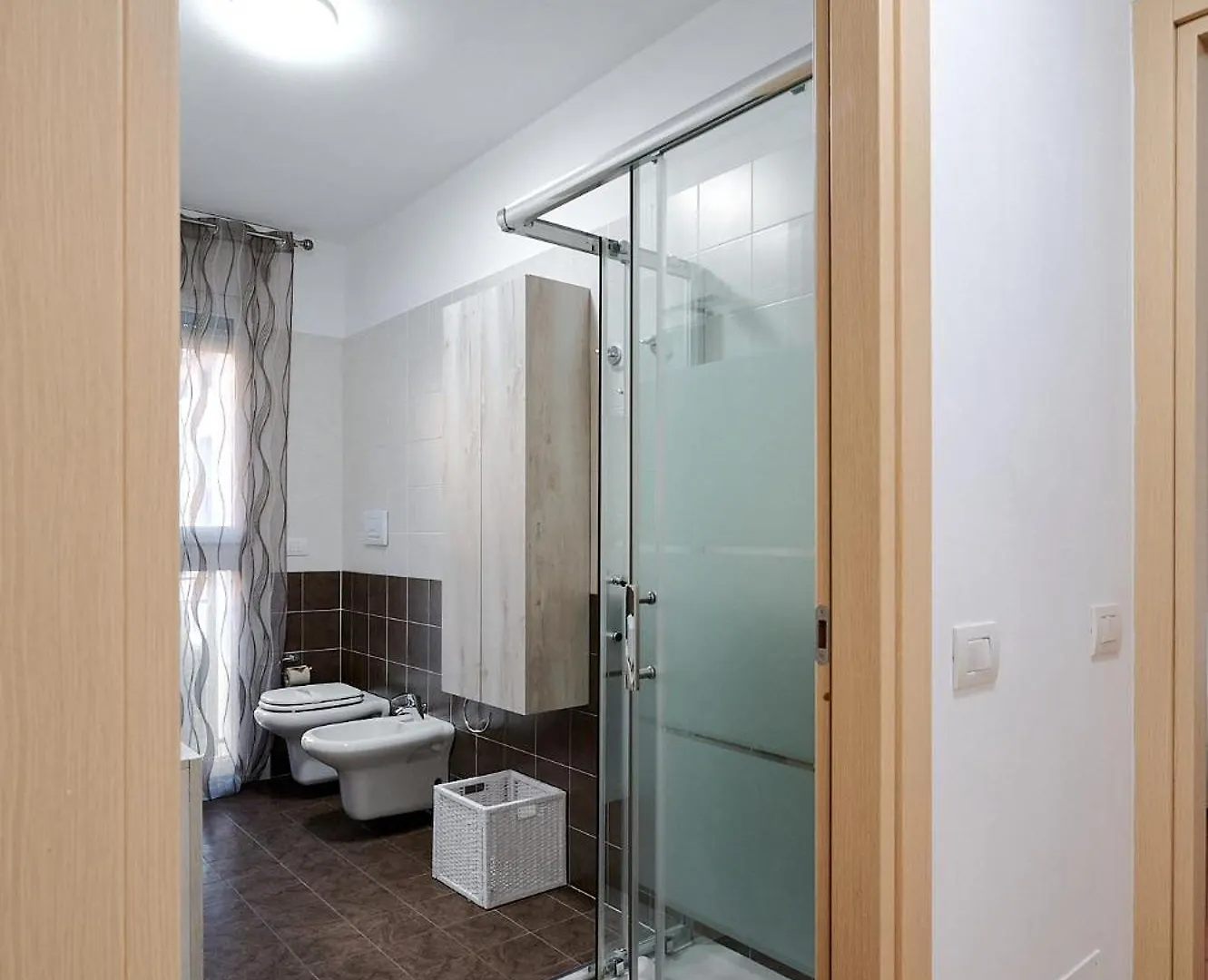 Xenia Apartments - Spacious And Bright New Flat With Garden Μιλάνο